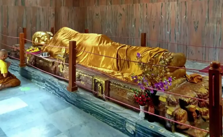 india-nepal-buddhism-tour2