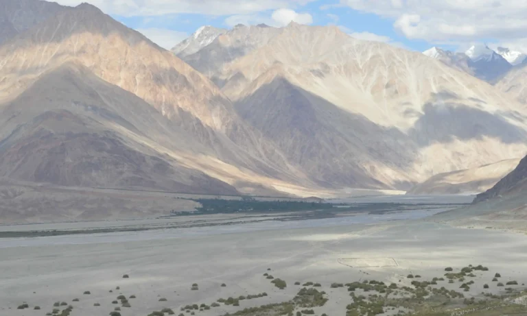 ladakh-nubra-valley-tour-01
